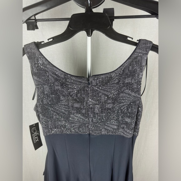 Alex Evenings Long Side Ruched Glitter Jacquard Knit Jersey Gown Size 6 NWT - Picture 11 of 16